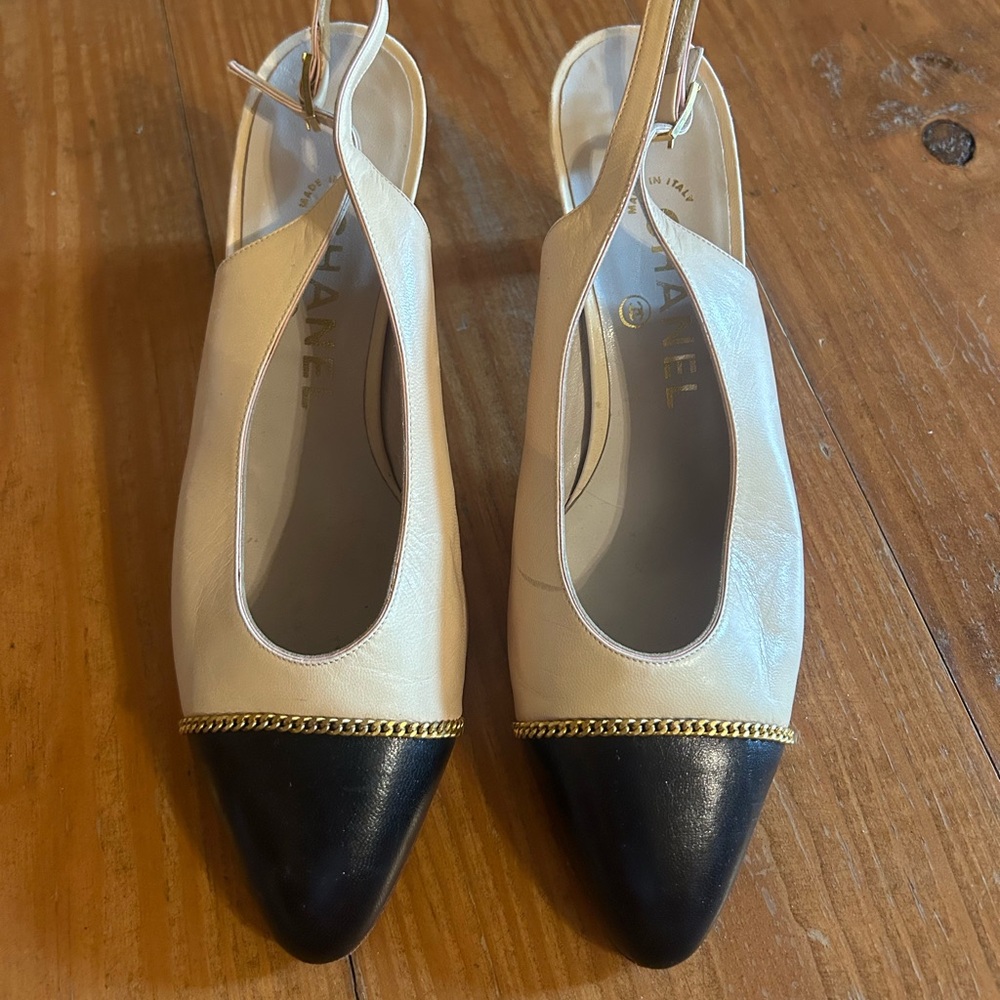 CHANEL Slingback Short Heeled Black Cap Toed Heels *NEEDS MINOR REPAIR*